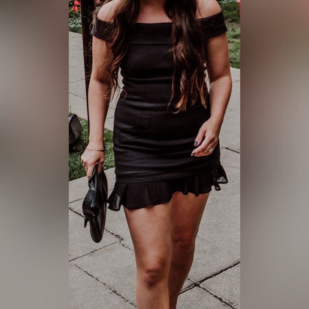 Stone Cold Fox black mini dress, off shoulder in black, size 3